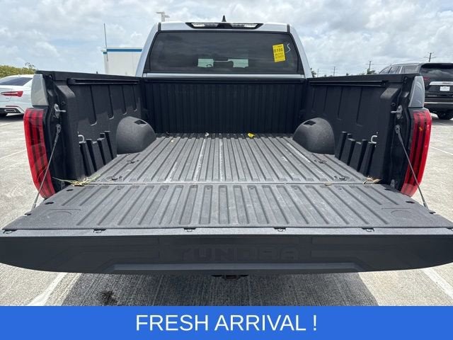 2022 Toyota Tundra 4WD SR5