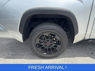 2022 Toyota Tundra 4WD SR5