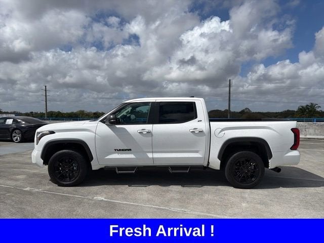 2024 Toyota Tundra 4WD SR5