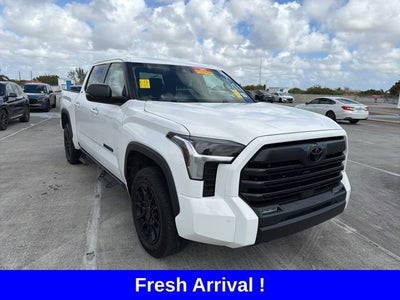 2024 Toyota Tundra 4WD SR5