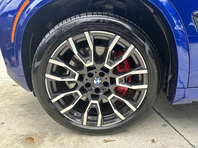 2024 BMW X5 M60i