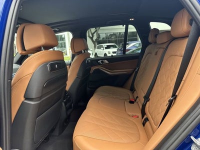 2024 BMW X5 M60i