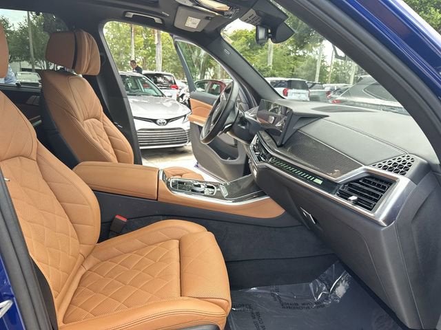 2024 BMW X5 M60i