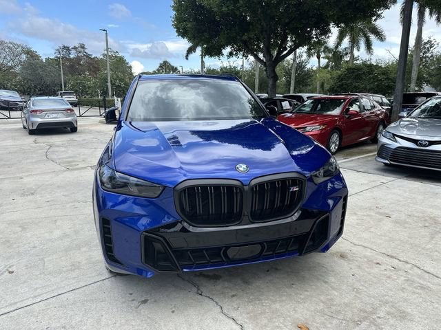 2024 BMW X5 M60i