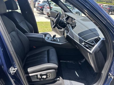 2021 BMW X7 xDrive40i