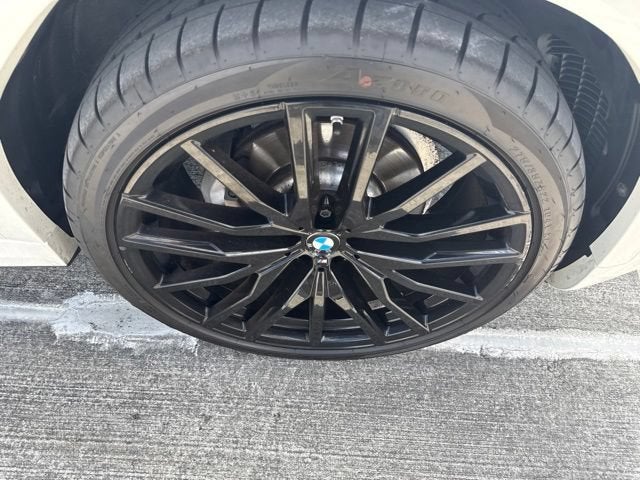 2023 BMW X6 xDrive40i