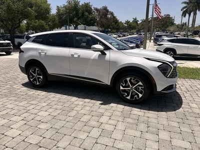 2024 Kia Sportage EX