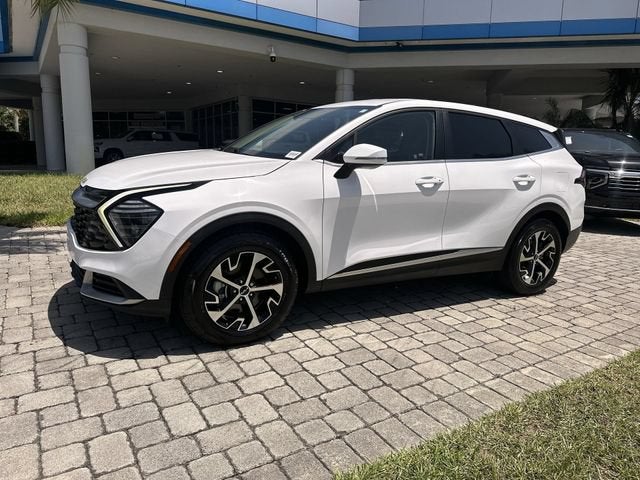 2024 Kia Sportage EX