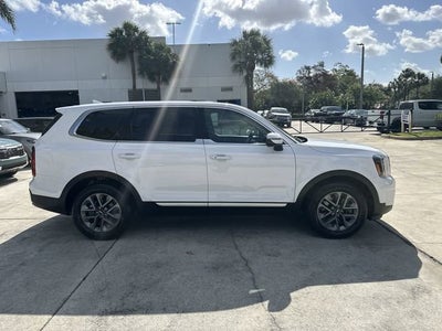 2024 Kia Telluride LX