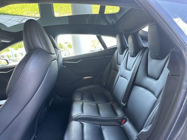 2020 Tesla Model S Long Range