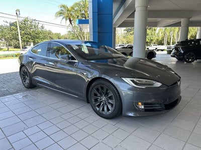 2020 Tesla Model S Long Range
