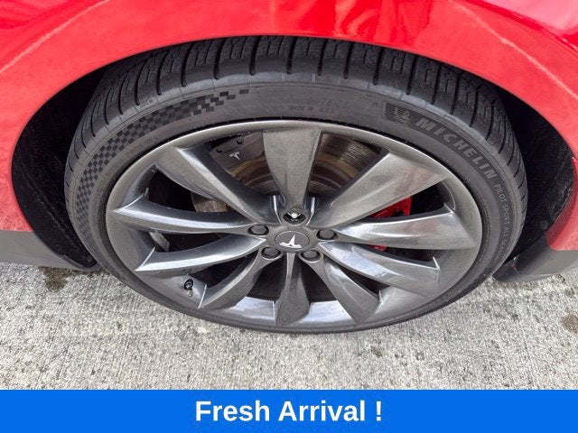 2015 Tesla Model S 85D
