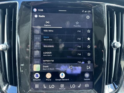 2024 Volvo S60 Plus Dark Theme