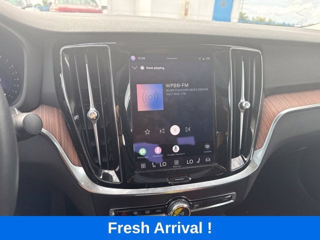 2024 Volvo S60 Plus Dark Theme