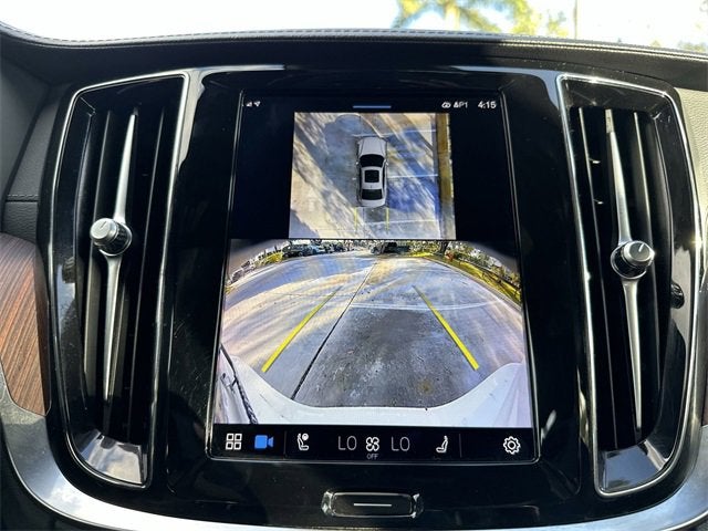 2024 Volvo S60 Ultimate Dark Theme