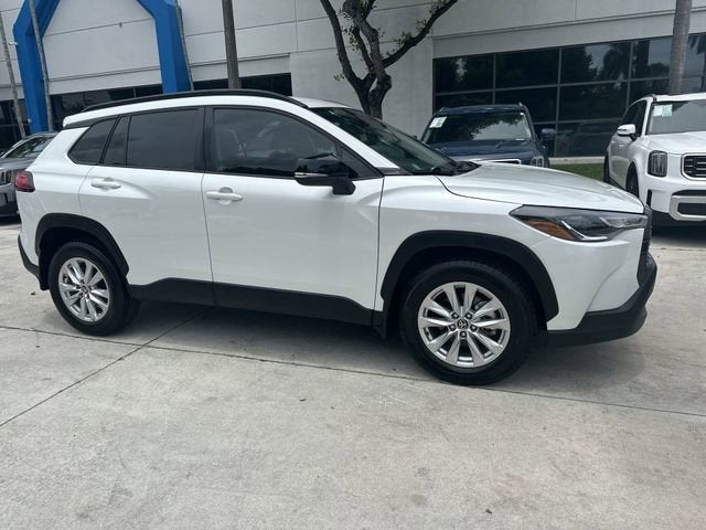 2025 Toyota Corolla Cross LE