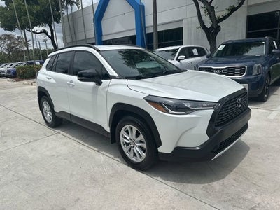 2025 Toyota Corolla Cross LE