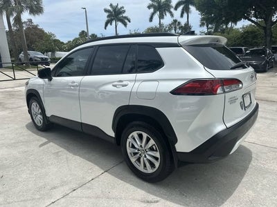 2025 Toyota Corolla Cross LE