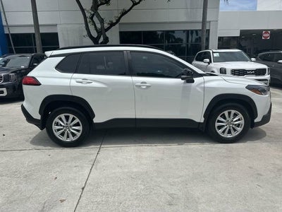 2025 Toyota Corolla Cross LE