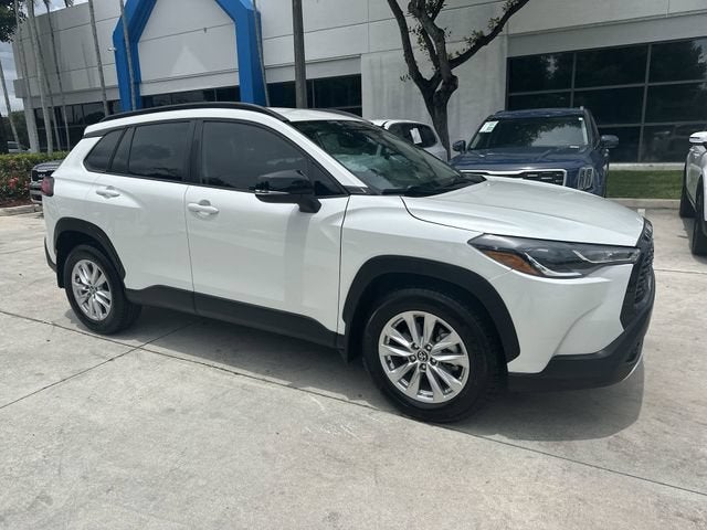 2025 Toyota Corolla Cross LE