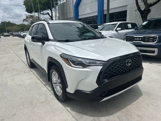 2025 Toyota Corolla Cross LE