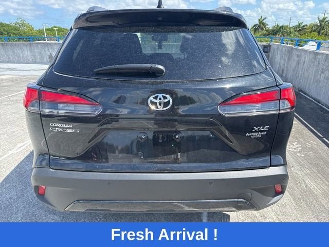 2025 Toyota Corolla Cross XLE