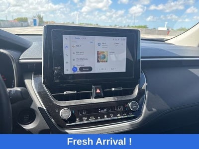 2025 Toyota Corolla Cross XLE