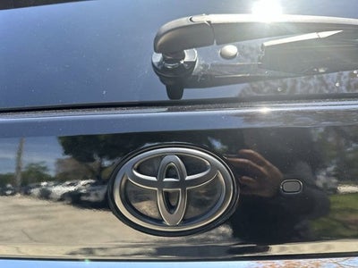 2024 Toyota Sequoia SR5