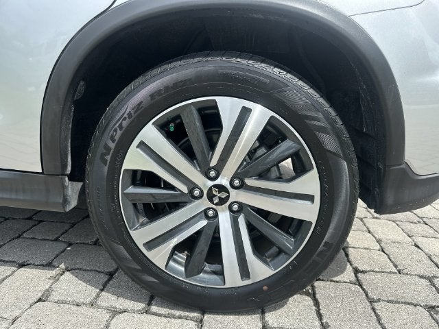2025 Mitsubishi Outlander Sport S