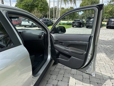 2025 Mitsubishi Outlander Sport S