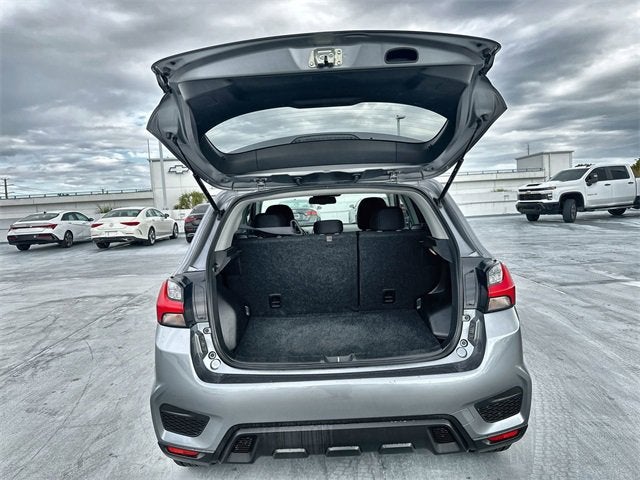 2023 Mitsubishi Outlander Sport ES