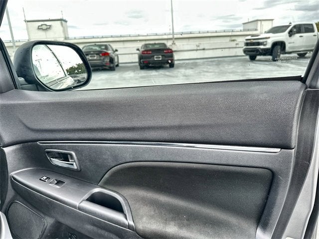 2023 Mitsubishi Outlander Sport ES