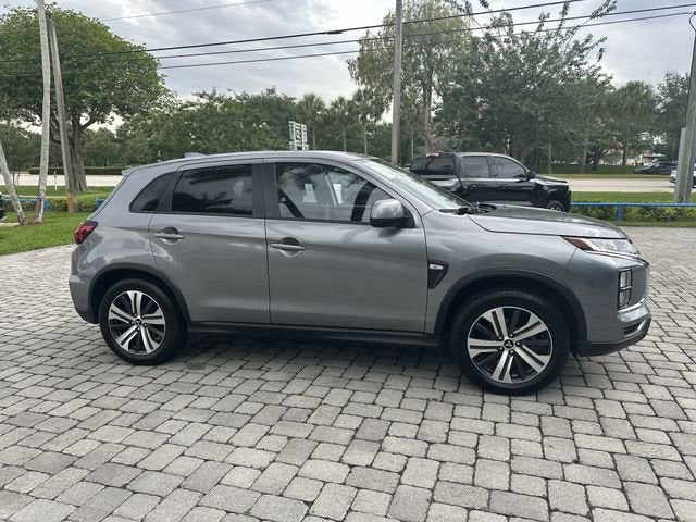 2023 Mitsubishi Outlander Sport ES