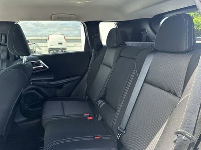 2024 Mitsubishi Outlander ES