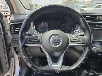 2022 Nissan Rogue Sport SV
