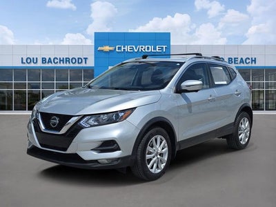 2022 Nissan Rogue Sport SV