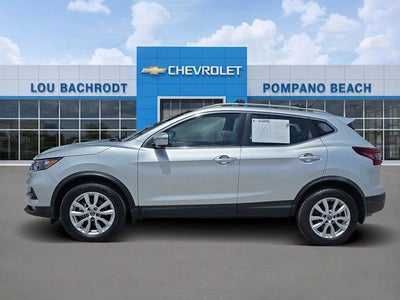 2022 Nissan Rogue Sport SV