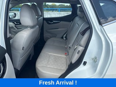 2022 Nissan Rogue Sport SV