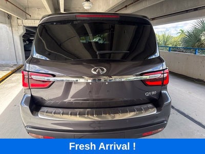2022 INFINITI QX80 LUXE