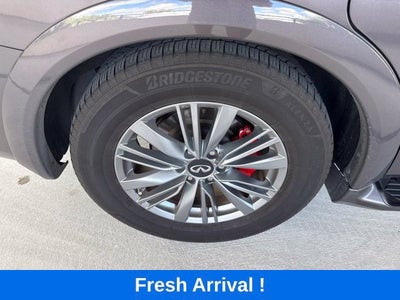 2022 INFINITI QX80 LUXE