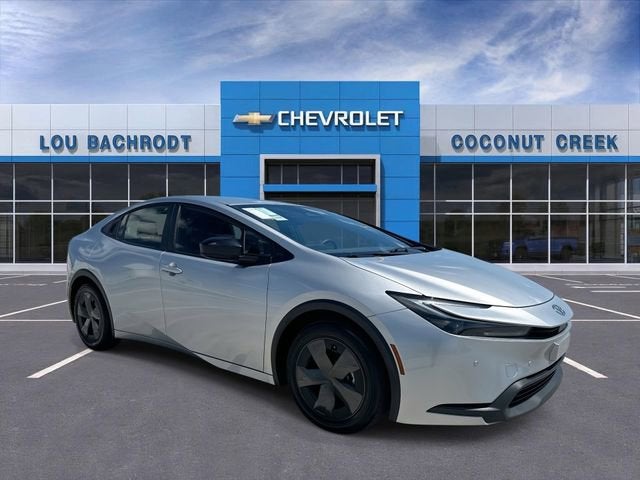 2025 Toyota Prius LE