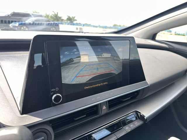 2025 Toyota Prius LE