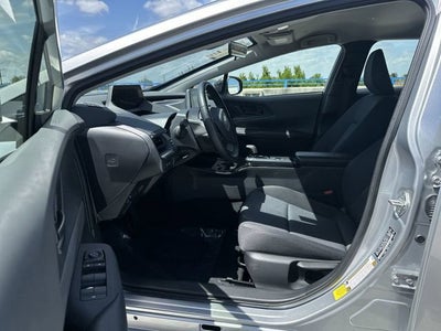 2025 Toyota Prius LE