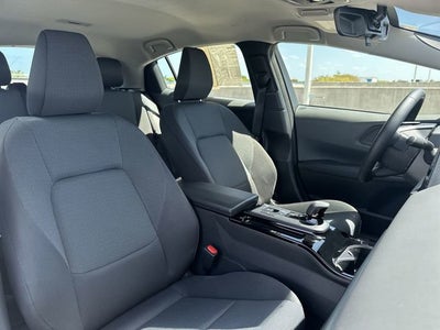 2025 Toyota Prius LE