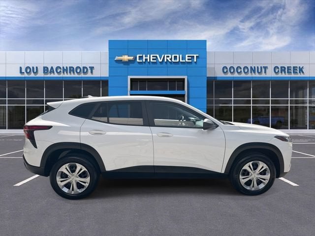 2025 Chevrolet Trax LS