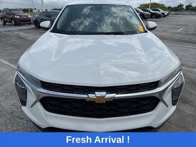 2025 Chevrolet Trax LS