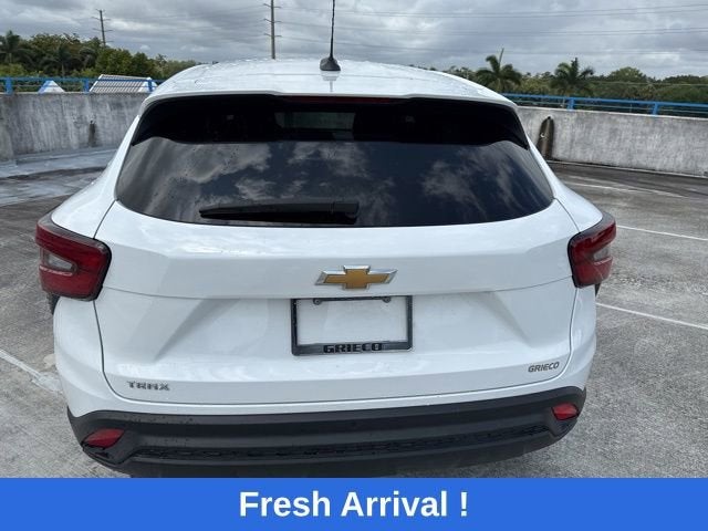 2025 Chevrolet Trax LS