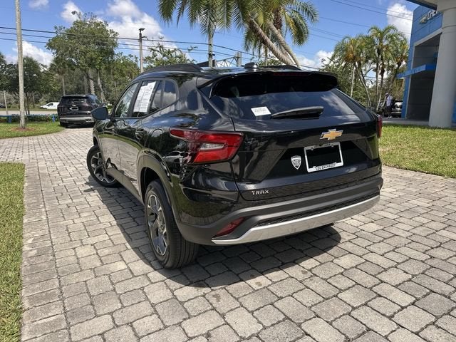 2024 Chevrolet Trax LT