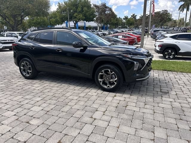 2024 Chevrolet Trax LT