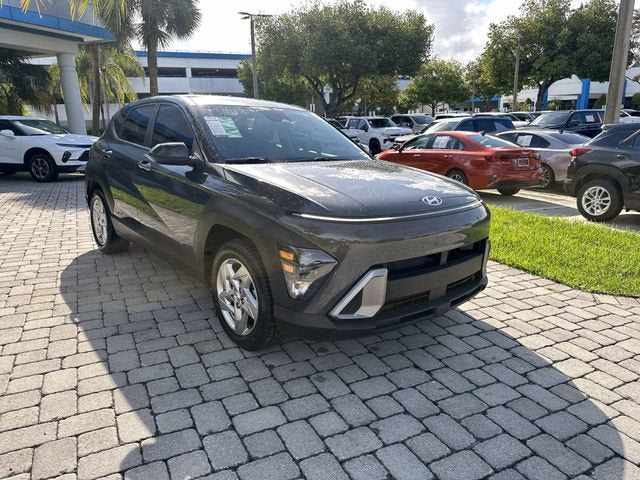 2024 Hyundai Kona SE